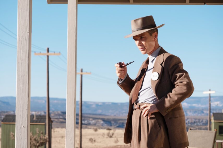 OPPENHEIMER, Cillian Murphy como J. Robert Oppenheimer, 2023