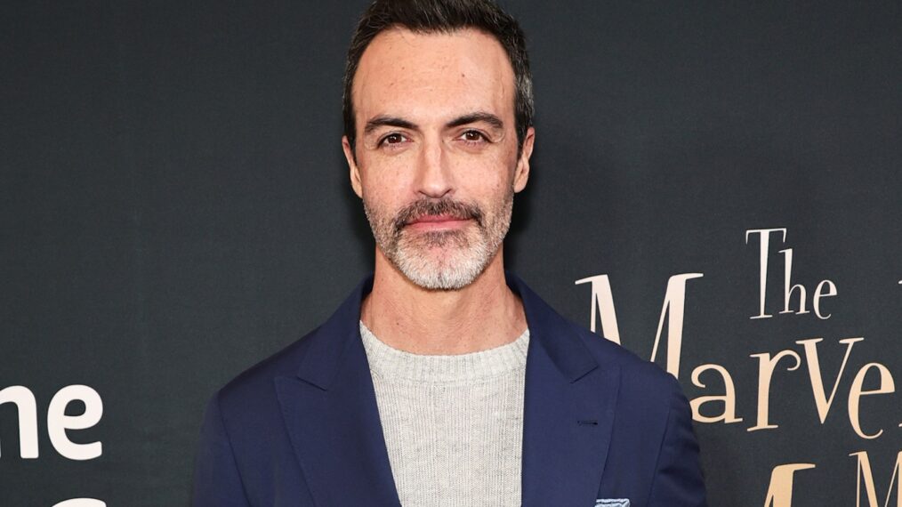 Reid Scott on red carpet