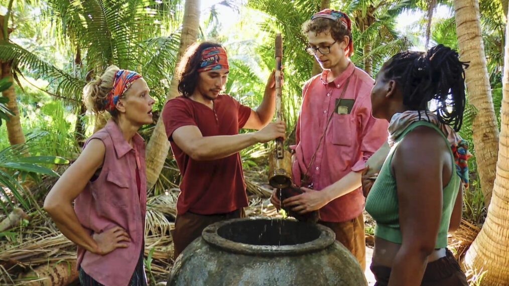 Julie, Austin, Drew und Katurah in „Survivor“, Staffel 45, Folge 8