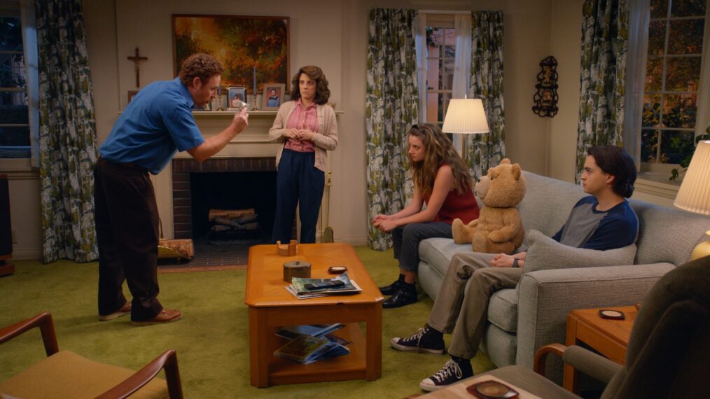 Scott Grimes, Alanna Ubach, Giorgia Whigham, Seth MacFarlane (voice), and Max Burkholder — 'Ted'