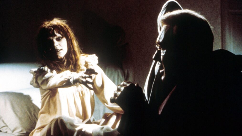 DER EXORZIST, von links: Linda Blair, Max Von Sydow, 1973