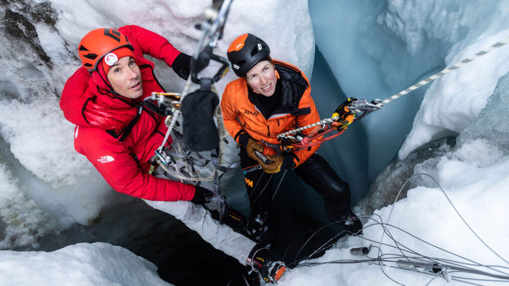 Heidi Sevestre y Alex Honnold en 'Ascenso al Ártico con Alex Honnold'