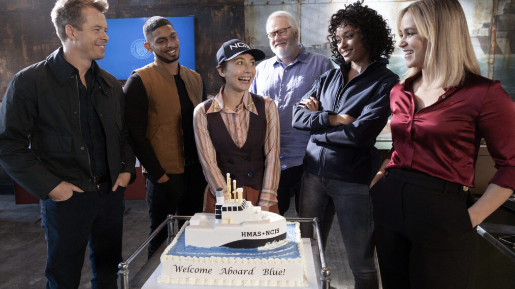 Todd Lasance, Sean Sagar, Mavournee Hazel, William McInnes, Olivia Swann, and Tuuli Narkle in 'NCIS: Sydney' - Season 1, Episode 3