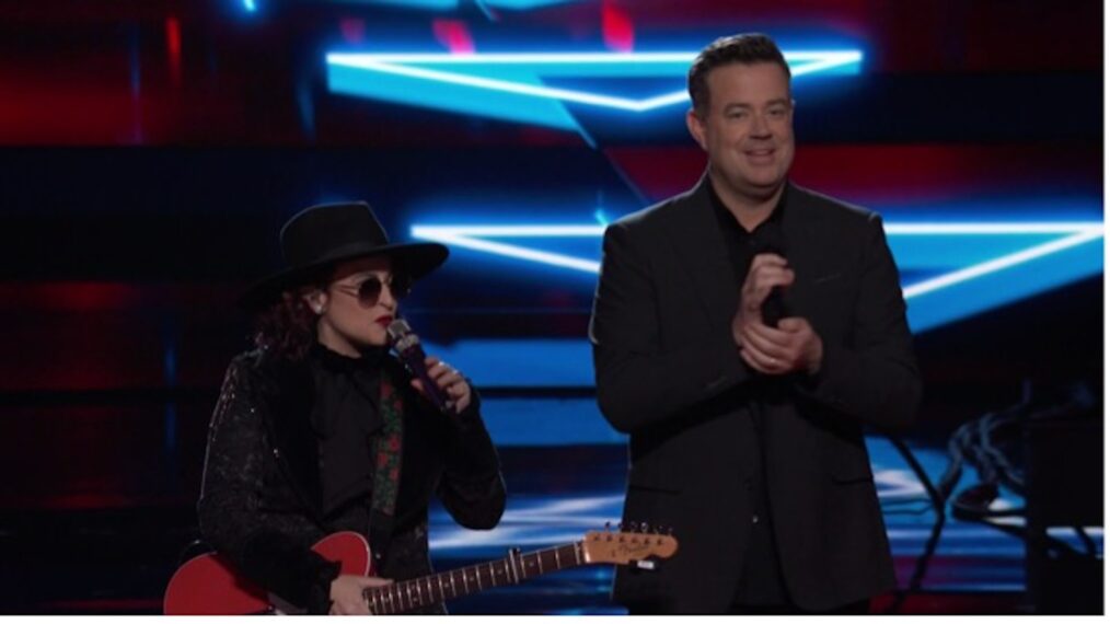Jordan Rainer and Carson Daly on 'The Voice'