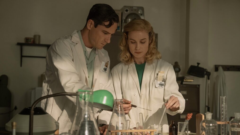 Lewis Pullman and Brie Larson in 'Lessons in Chemistry'