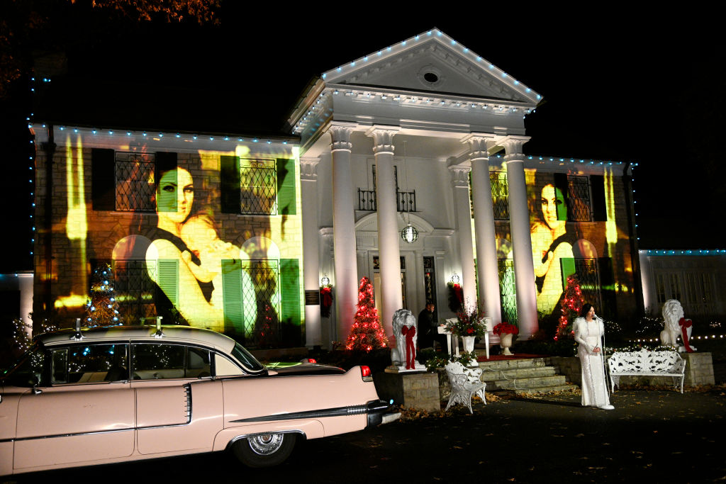 Where to Watch ‘Christmas at Graceland’