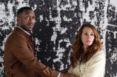 Mahershala Ali and Julia Roberts in 'Leave the World Behind'