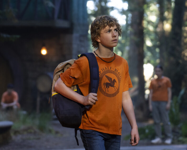 Walker Scobell como Percy Jackson en el episodio 2 de la temporada 1 de 'Percy Jackson y los dioses del Olimpo'