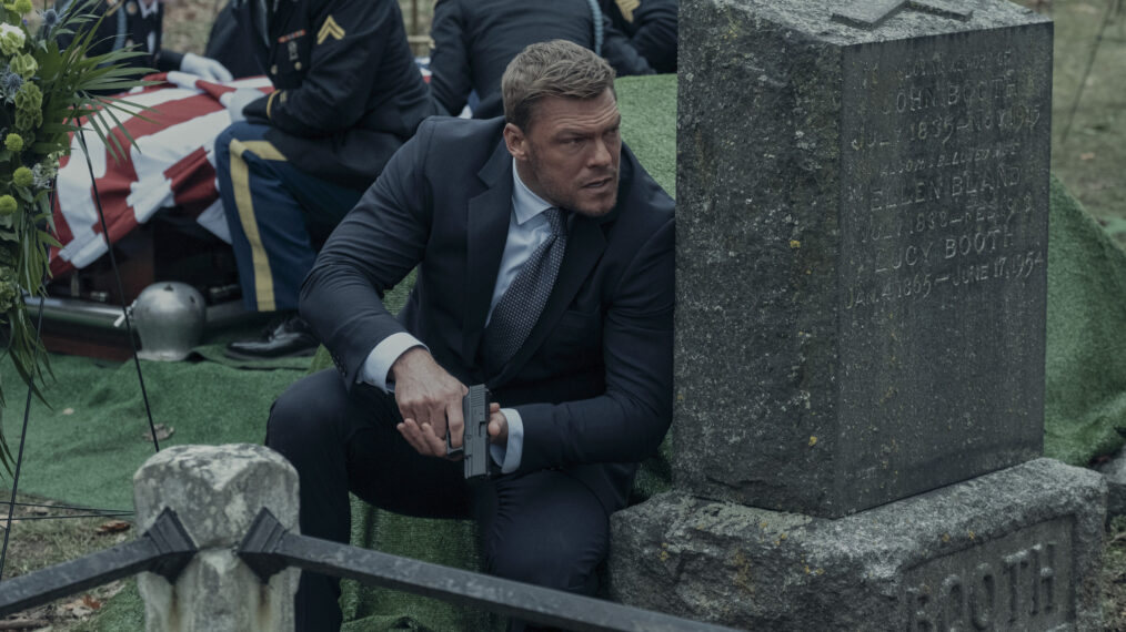 Alan Ritchson in 'Reacher' Season 2