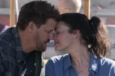 David Boreanaz as Jason Hayes, Jessica Pare as Mandy Ellis in 'SEAL Team'