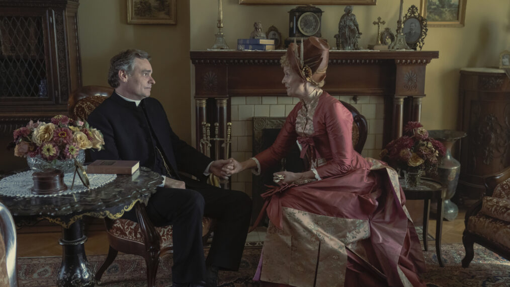 Robert Sean Leonard y Cynthia Nixon en 'The Gilded Age' Temporada 2 Episodio 7