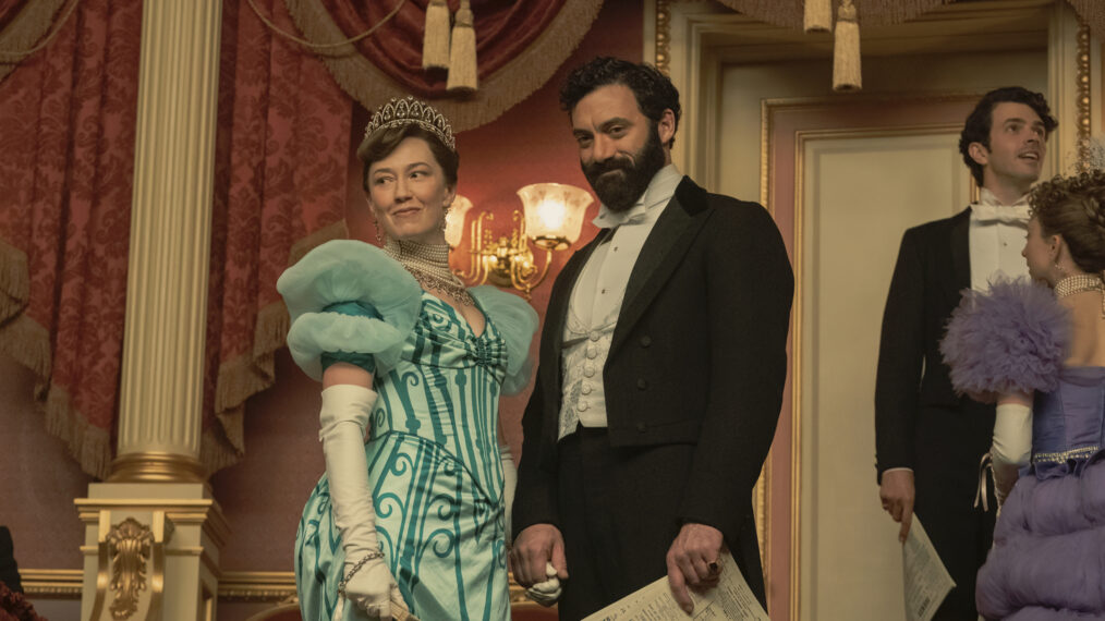 Carrie Coon und Morgan Spector im Finale der zweiten Staffel von „The Gilded Age“.