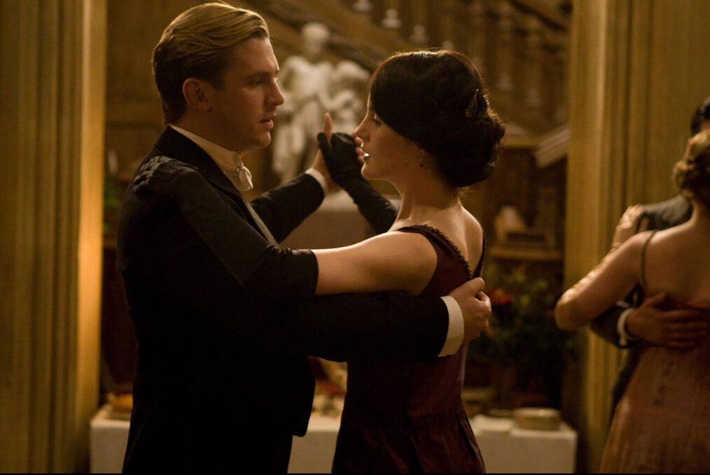 Dan Stevens and Michelle Dockery in 'Downton Abbey