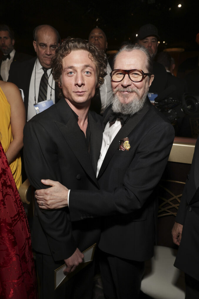 Jeremy Allen White and Gary Oldman at the 81st Annual Golden Globe Awards, airing live from the Beverly Hilton in Beverly Hills, California on Sunday, January 7, 2024, at 8 PM ET/5 PM PT, on CBS and streaming on Paramount+. Photo: Todd Williamson/CBS ©2024 CBS Broadcasting, Inc. All Rights Reserved.
