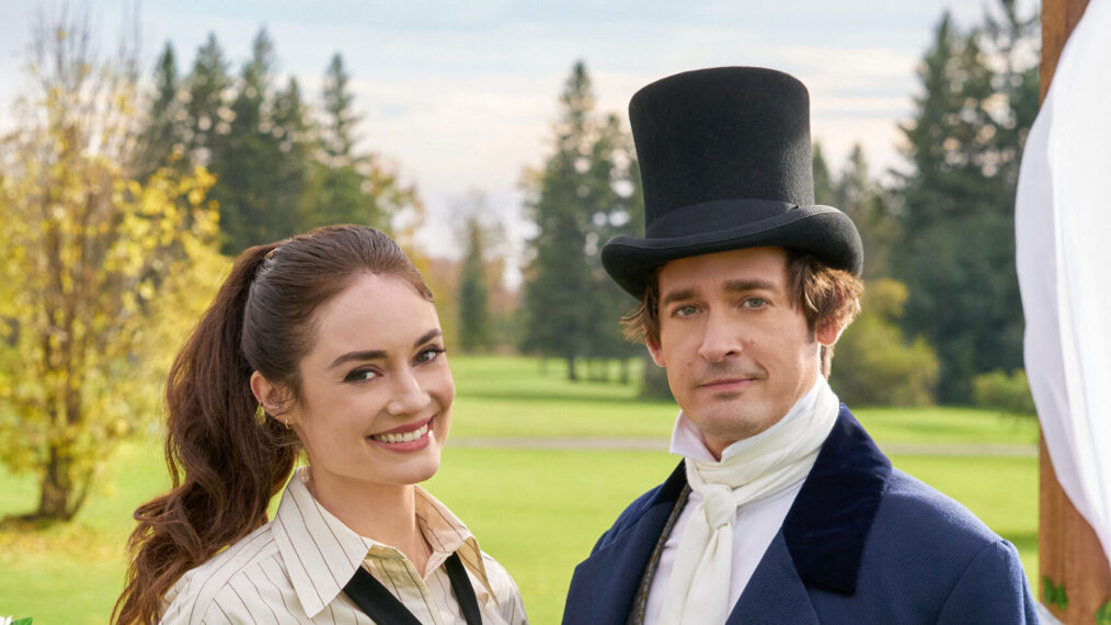 Mallory Jansen and Will Kemp in 'Paging Mr. Darcy'