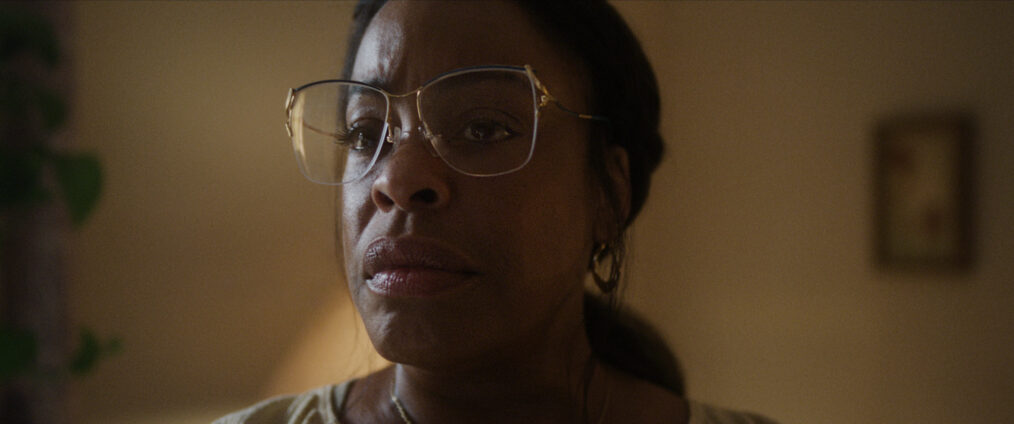 Niecy Nash as Glenda Cleveland in Monster: The Jeffrey Dahmer Story