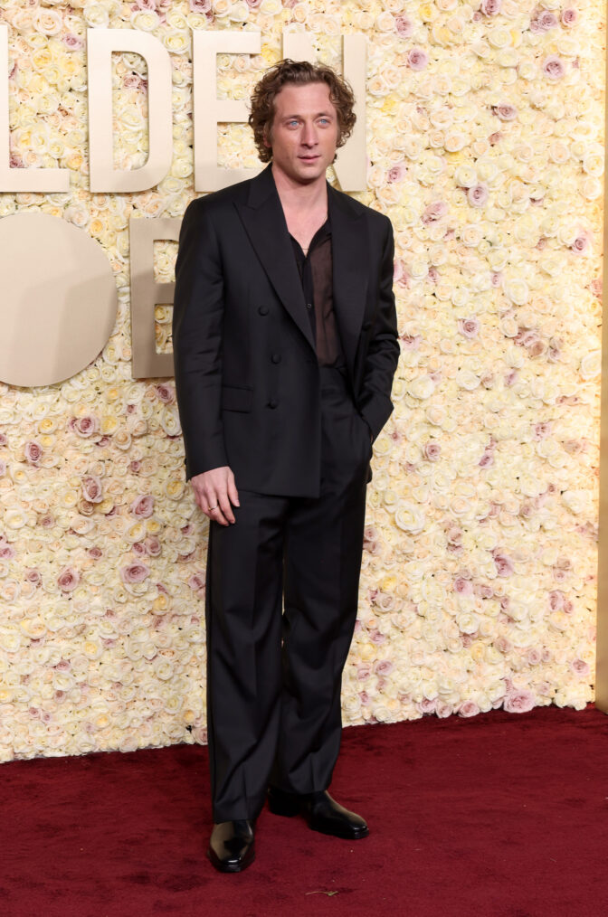 Jeremy Allen White attends the 81st Annual Golden Globe Awards