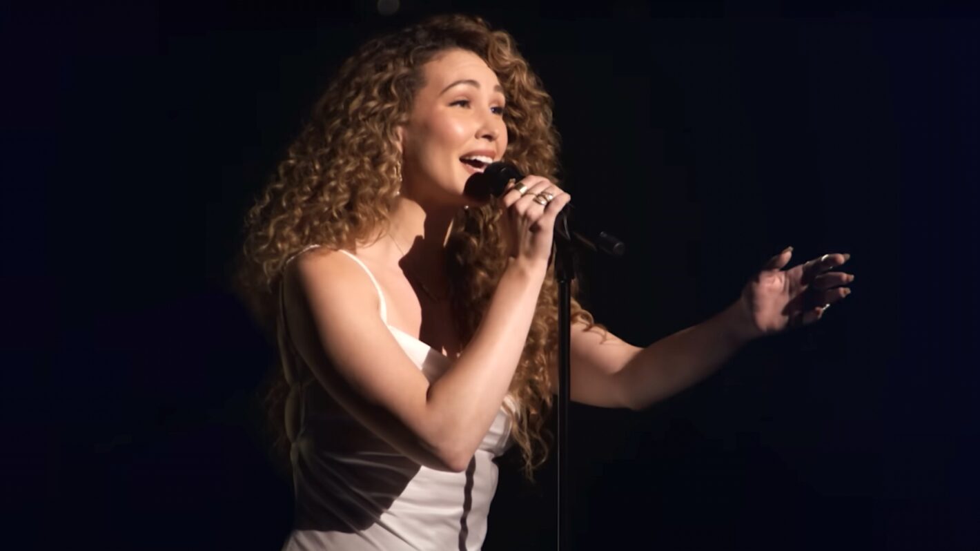 'AGT Fantasy League' Loren Allred Wows With 'One of the Greatest