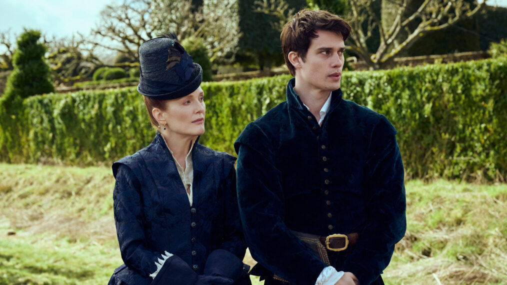 Julianne Moore and Nicholas Galitzine in Mary and George