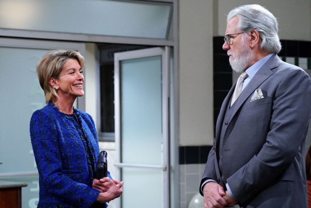 Wendie Malick as Julianne, John Larroquette as Dan Fielding in 'Night Court' Season 2 Episode 5