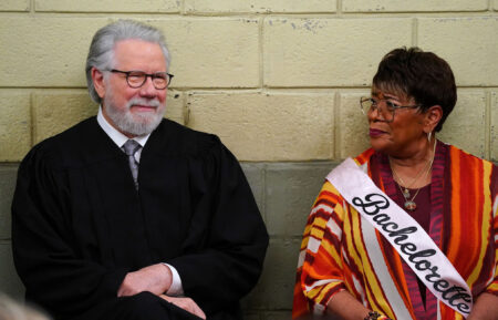 John Larroquette as Dan Fielding, Marsha Warfield as Roz Russell in 'Night Court' Season 2 Episode 1