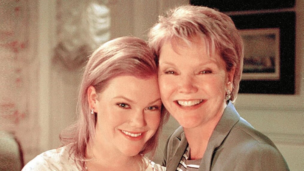 Erika Slezak and Amanda Davies