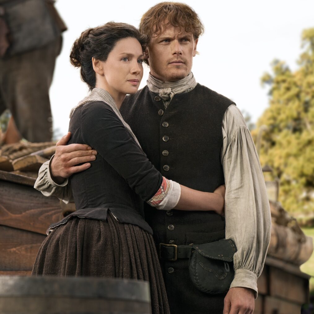 Caitriona Balfe and Sam Heughan in 'Outlander' Season 4