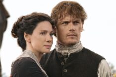 Caitriona Balfe and Sam Heughan in 'Outlander' Season 4