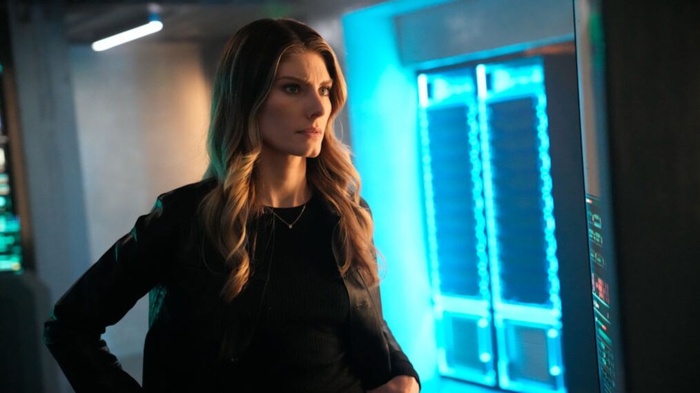 Caitlin Bassett as Addison in 'Quantum Leap' - Season 2, Episode 9