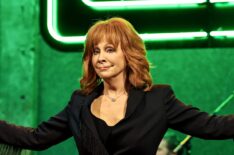 Reba McEntire on stage