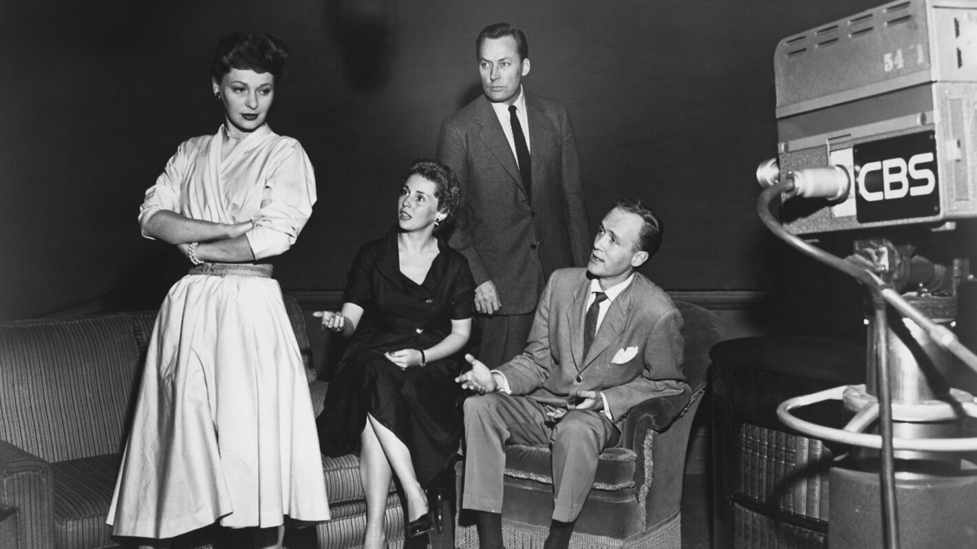 Ellen Demming, Susan Douglas, Herbert Nelson, Lyle Sudrow on 'The Guiding Light' set