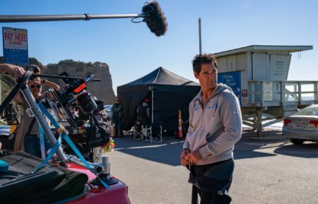 Manuel Garcia-Rulfo in behind the scenes in 'The Lincoln Lawyer' - Season 3