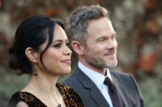 Alyssa Diaz and Shawn Ashmore in The Rookie - 'The Hammer'