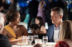 Angela Bassett and Peter Krause in 9-1-1 - 'Abandon ‘Ships'