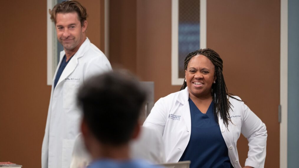 Scott Speedman and Chandra Wilson Bailey in Grey's Anatomy - 'Grey’s Anatomy We’ve Only Just Begun'
