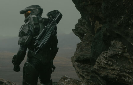 Pablo Schreiber as Master Chief in Halo episode 1, Season 2, Streaming on Paramount+ 2024. Photo Credit: Adrienn Szabo/Paramount+