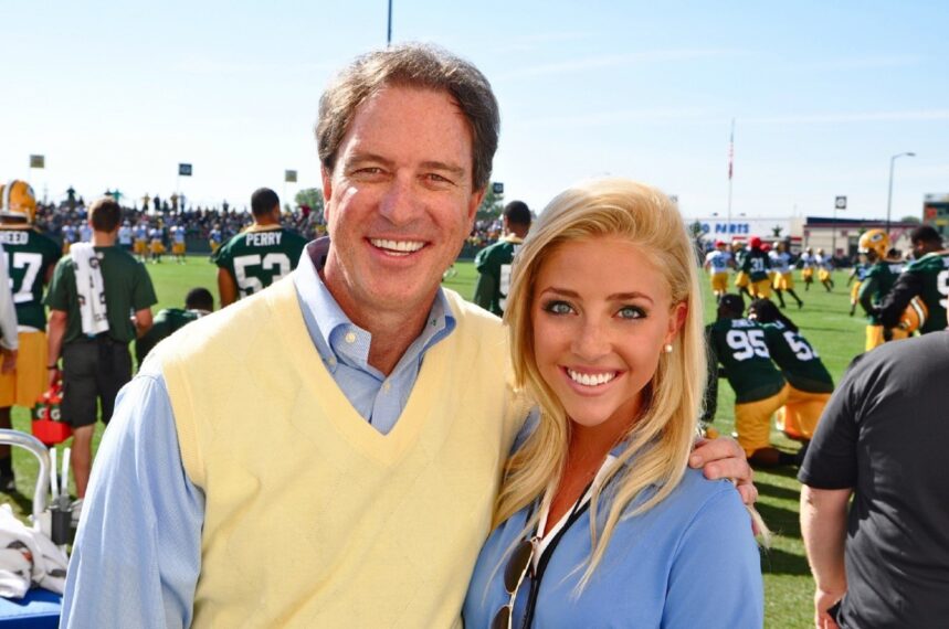 (L-R) Kevin Harlan and Olivia Harlan Dekker (1)