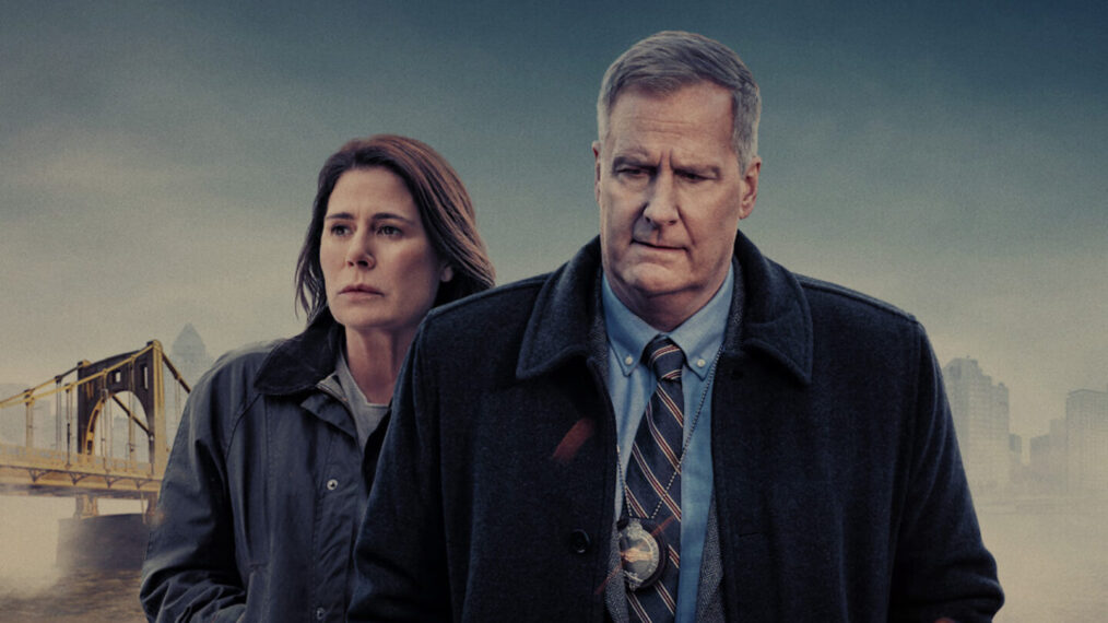 Maura Tierney and Jeff Daniels — 'American Rust' Season 2 Poster