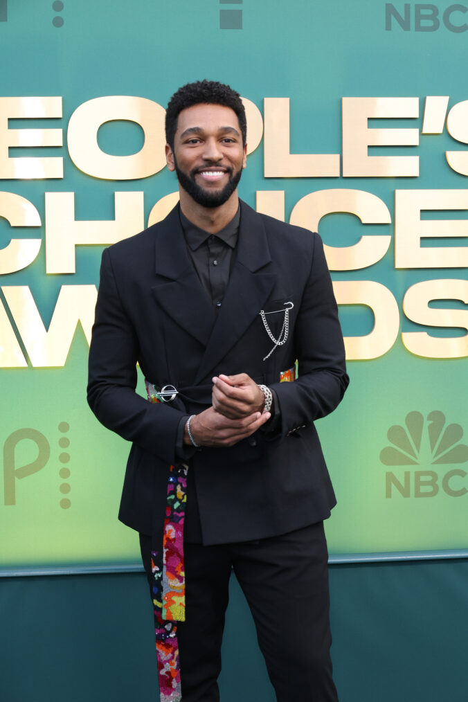 Anthony Hill attends the 2024 People's Choice Awards