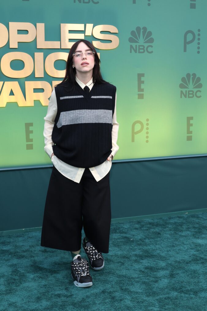 Billie Eilish attends the 2024 People's Choice Awards