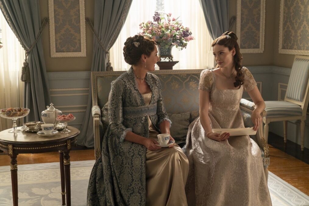 Ruth Gemmell and Hannah Dodd in 'Bridgerton' Season 3