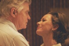 Treat Williams and Naomi Watts in 'Feud: Capote Vs. The Swans'