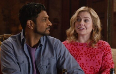 Utkarsh Ambudkar and Rose McIver in 'Ghosts' Season 3