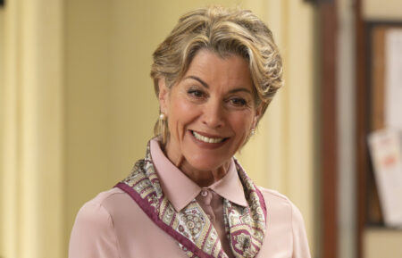 Wendie Malick in 'Not Dead Yet' Season 2 Episode 4