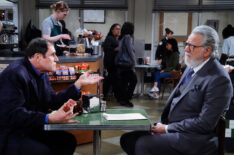 Richard Kind as Sy Feldman, John Larroquette as Dan Fielding in 'Night Court' Season 2 Episode 7
