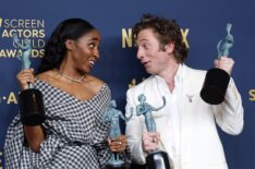 Ayo Edebiri and Jeremy Allen White at the 2024 SAG Awards
