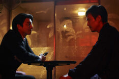 Recruiter and Gi-hun played by Gong Yoo & Lee Jung-jae in Squid Game