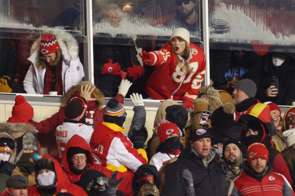 Taylor Swift at the AFC Wild Card Playoffs