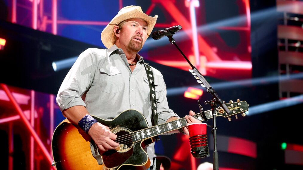 Toby Keith on stage