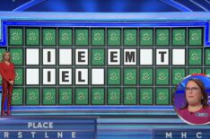 'Wheel of Fortune' Contestant 'Cries' After 'Awful' Puzzle Costs Her $40,000